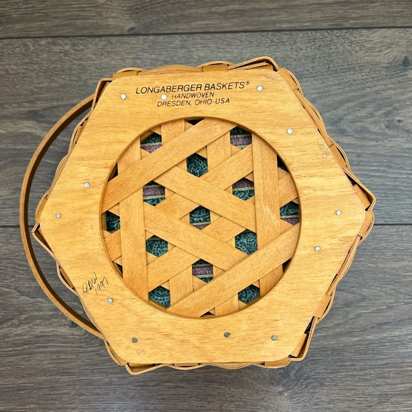 NWT Longaberger Snowflake Basket with Matching Liner - Picture 2 of 4